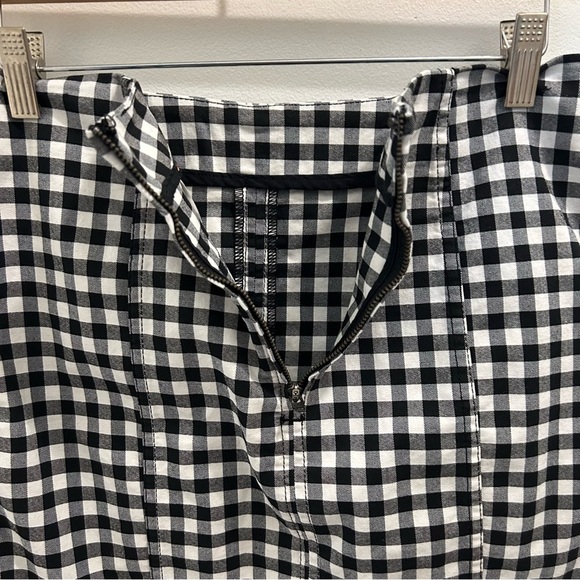 Free People Modern Femme Skirt 8 Mini Gingham plaid black white stretch - Picture 7 of 10